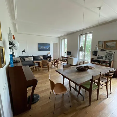 Apartman Le Chaumont 160m2 5 Párizs